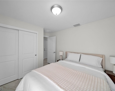 903a Albany Avenue - Photo Thumbnail 5