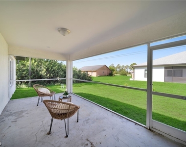 903a Albany Avenue - Photo Thumbnail 22