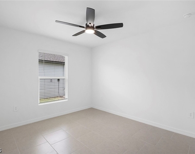 4087 Lattuca Lane - Photo Thumbnail 17