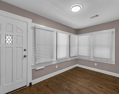 4102 Ursuline Street - Photo Thumbnail 5