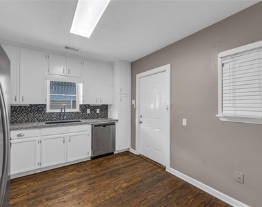 4102 Ursuline Street - Photo Thumbnail 13