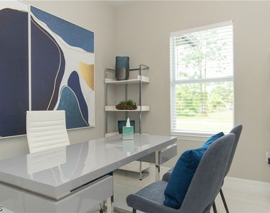 1226 Chrisholm Street - Photo Thumbnail 4