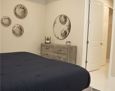 1228 Chrisholm Street - Photo Thumbnail 10