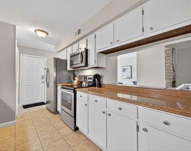 4064 Belle Park Drive - Photo Thumbnail 21