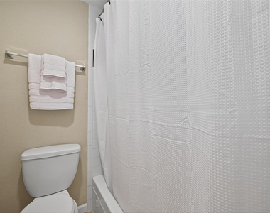 4064 Belle Park Drive - Photo Thumbnail 30