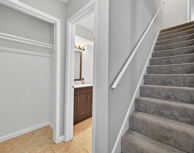 4064 Belle Park Drive - Photo Thumbnail 8