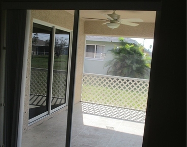 4330 Sw 7th Place - Photo Thumbnail 7