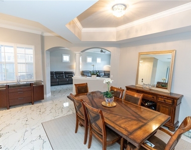 14081 Bently Circle - Photo Thumbnail 5