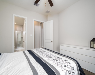 2511 Marble Hill Drive - Photo Thumbnail 38