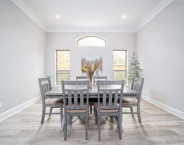 2511 Marble Hill Drive - Photo Thumbnail 17