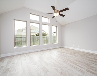 2511 Marble Hill Drive - Photo Thumbnail 31