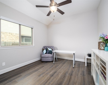 2511 Marble Hill Drive - Photo Thumbnail 33