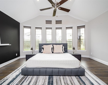 2511 Marble Hill Drive - Photo Thumbnail 20