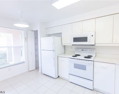 2456 Millcreek Lane - Photo Thumbnail 8
