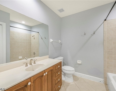 9142 Cherry Oaks Lane - Photo Thumbnail 22