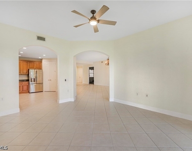 9142 Cherry Oaks Lane - Photo Thumbnail 10