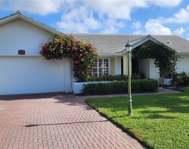 1417 Foxfire Lane - Photo Thumbnail 8