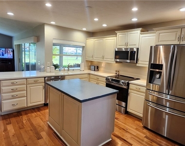 1417 Foxfire Lane - Photo Thumbnail 3