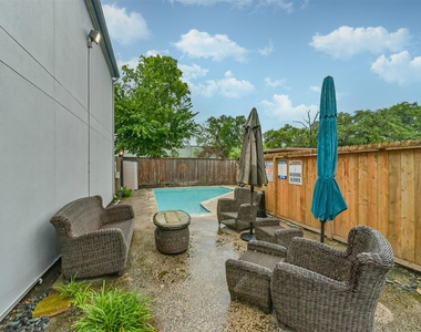 5917 Fairdale Lane - Photo Thumbnail 10
