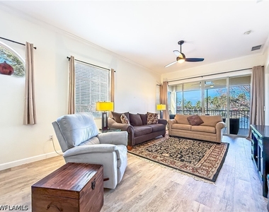 8524 Via Lungomare Circle - Photo Thumbnail 5