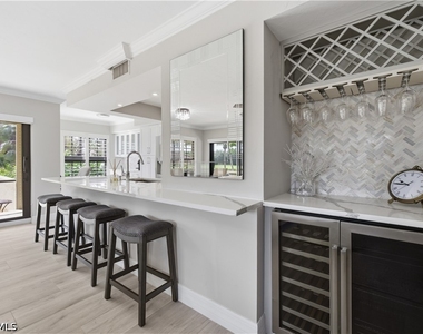 6080 Pelican Bay Boulevard - Photo Thumbnail 8