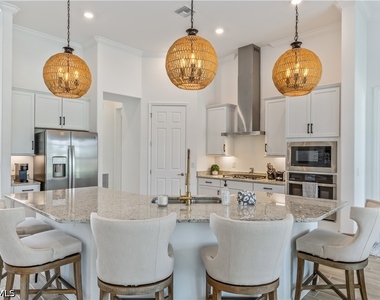 15977 Cranes Marsh Court - Photo Thumbnail 8