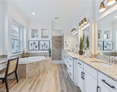 15977 Cranes Marsh Court - Photo Thumbnail 13