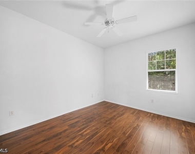 970 Peggy Circle - Photo Thumbnail 18