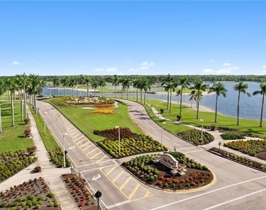 970 Peggy Circle - Photo Thumbnail 2