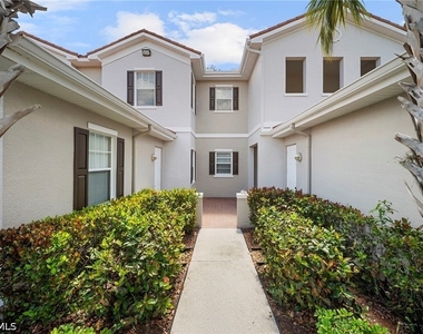 970 Peggy Circle - Photo Thumbnail 1