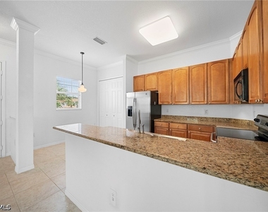 970 Peggy Circle - Photo Thumbnail 13