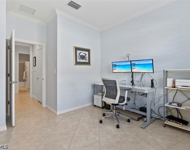 5868 Constitution Street - Photo Thumbnail 9