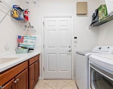 5868 Constitution Street - Photo Thumbnail 10