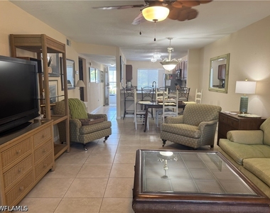 3062 Sandpiper Bay Circle - Photo Thumbnail 4