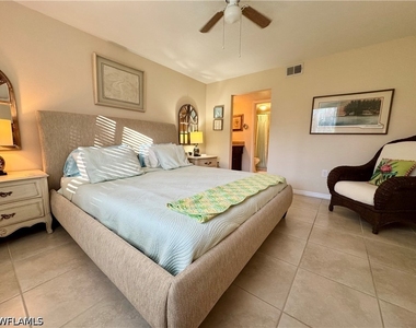 3062 Sandpiper Bay Circle - Photo Thumbnail 13
