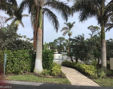 3062 Sandpiper Bay Circle - Photo Thumbnail 27