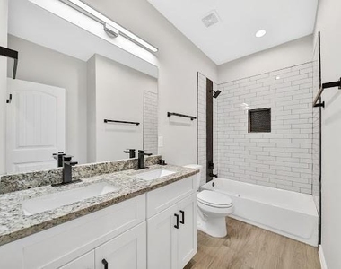 7414 Mount Street - Photo Thumbnail 14