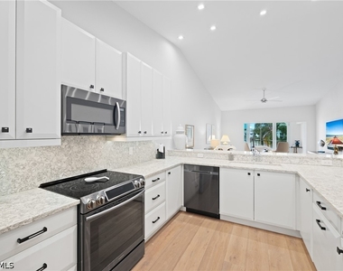 818 Tanbark Drive - Photo Thumbnail 6