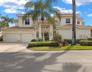 9050 Las Maderas Drive - Photo Thumbnail 15