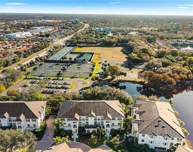 780 Bentwater Circle - Photo Thumbnail 24