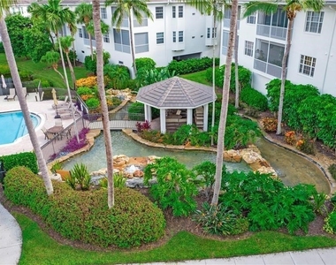 780 Bentwater Circle - Photo Thumbnail 4
