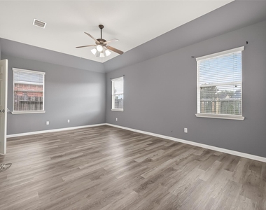 21711 Crest Peak Way - Photo Thumbnail 29
