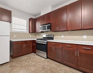 21711 Crest Peak Way - Photo Thumbnail 17
