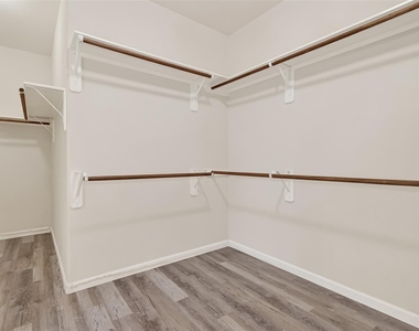 21711 Crest Peak Way - Photo Thumbnail 38