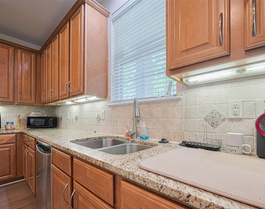 24 Versante Court - Photo Thumbnail 5