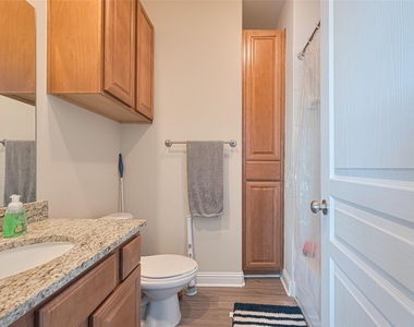 24 Versante Court - Photo Thumbnail 8