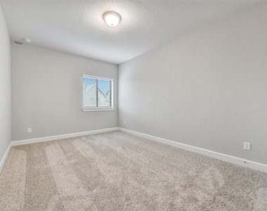 3311 Full Bellied Lane - Photo Thumbnail 23