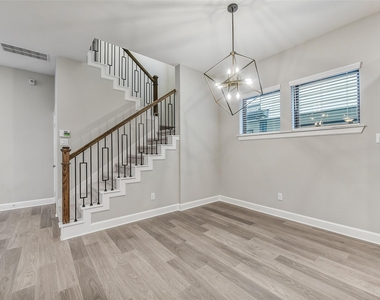 3311 Full Bellied Lane - Photo Thumbnail 4