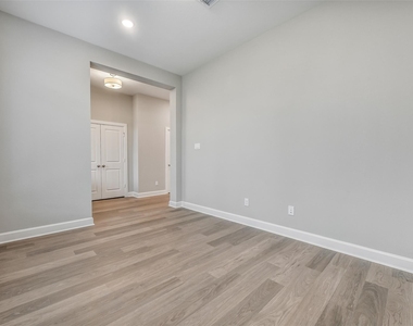 3311 Full Bellied Lane - Photo Thumbnail 13