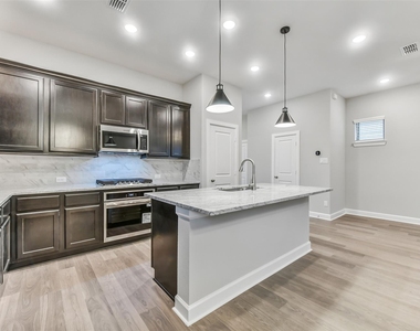 3311 Full Bellied Lane - Photo Thumbnail 9
